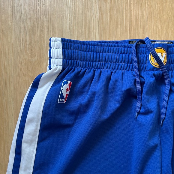 Golden State Warriors MBA basketball shorts - Picture 2 of 6